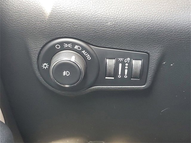 New 2026 Jeep Compass Limited w/ Sun, Sound & Navigation Group AWD/4WD image 20