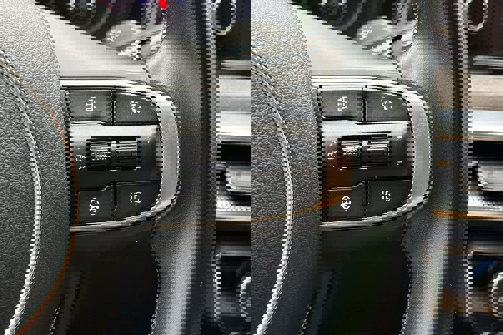 Used 2021 Kia K5 EX image 24