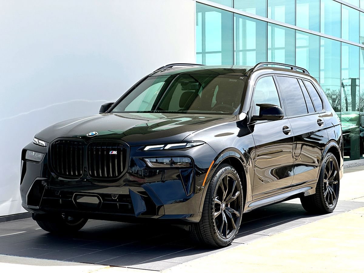New 2026 BMW X7 M60i image 9