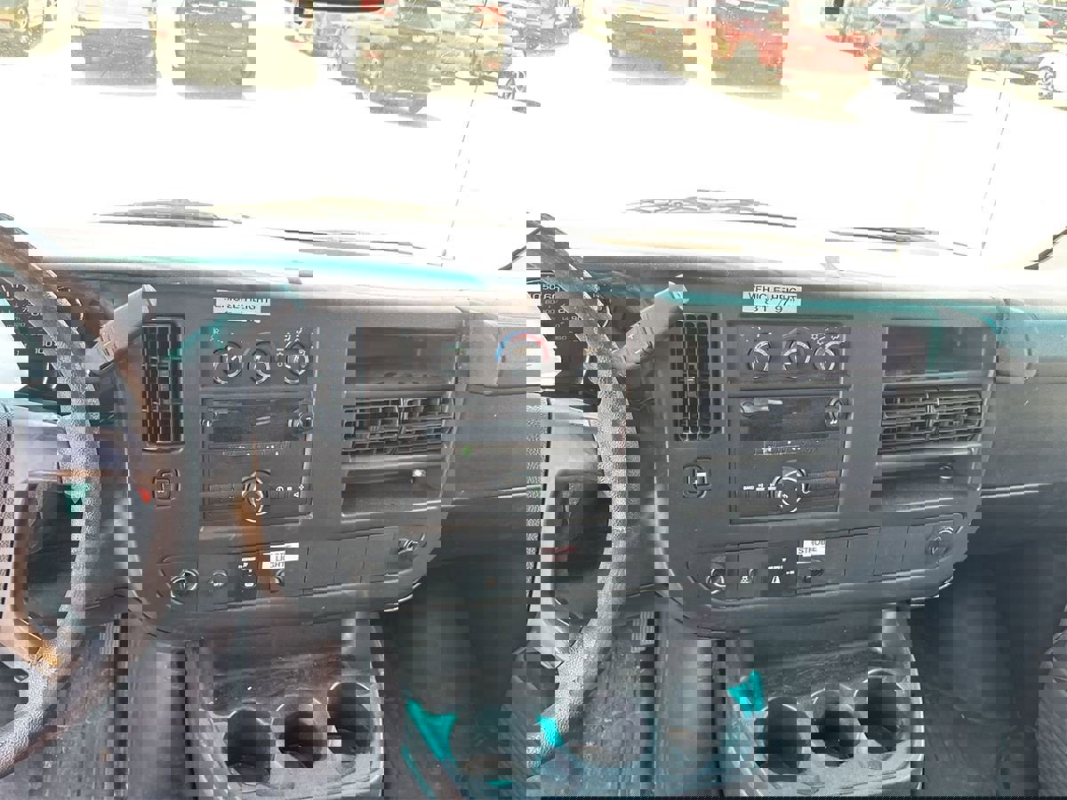 Used 2012 Chevrolet Express 2500 w/ Cold Climate Package image 7