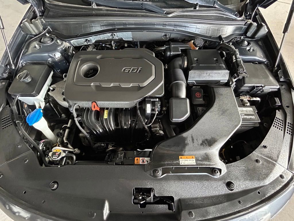 Used 2018 Kia Optima LX image 25