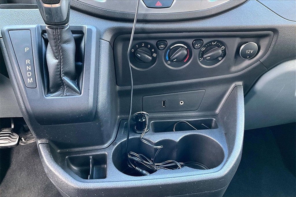 Used 2016 Ford Transit 150 XLT image 24