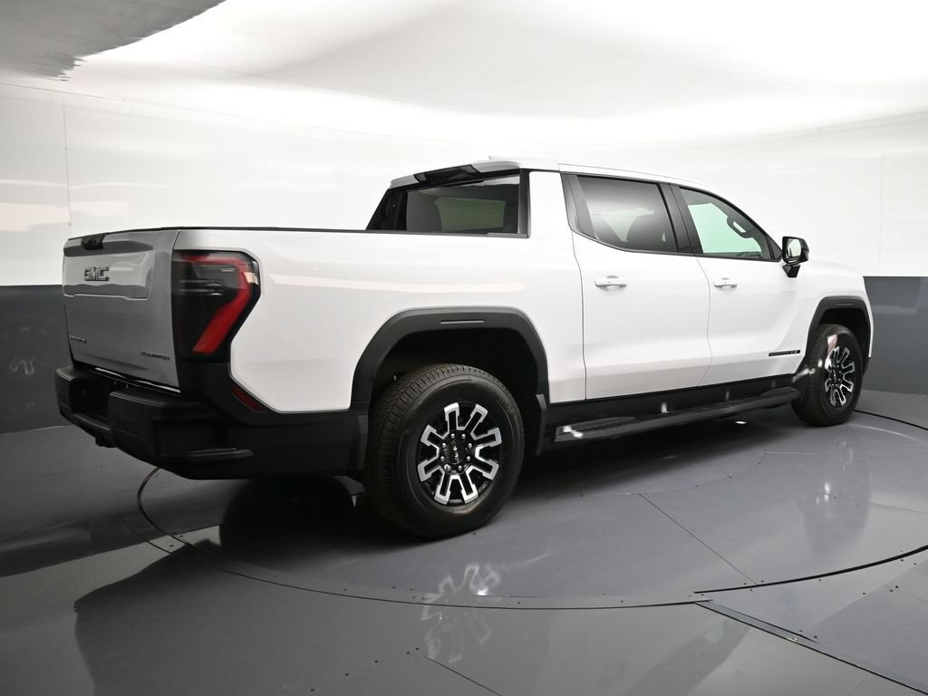Used 2026 GMC Sierra EV Elevation AWD/4WD image 5