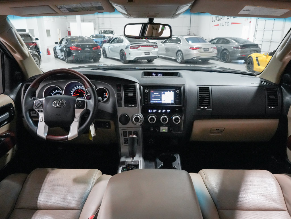 Used 2017 Toyota Sequoia Platinum RWD image 26