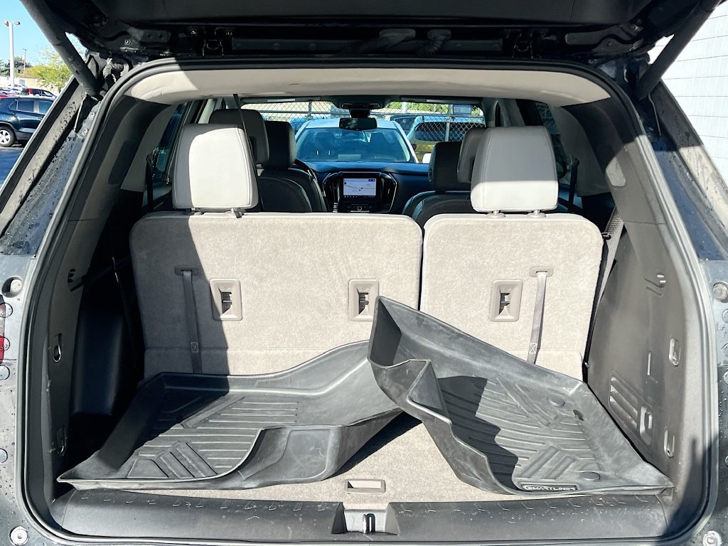 Used 2021 Chevrolet Traverse RS AWD/4WD image 28