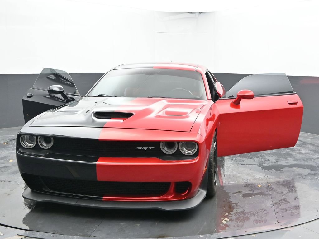 Used 2016 Dodge Challenger SRT Hellcat image 72