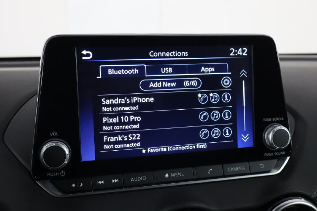 Used 2024 Nissan Sentra SV FWD image 34