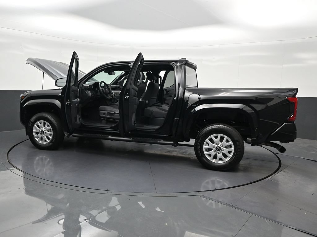 Used 2025 Toyota Tacoma SR5 RWD image 35
