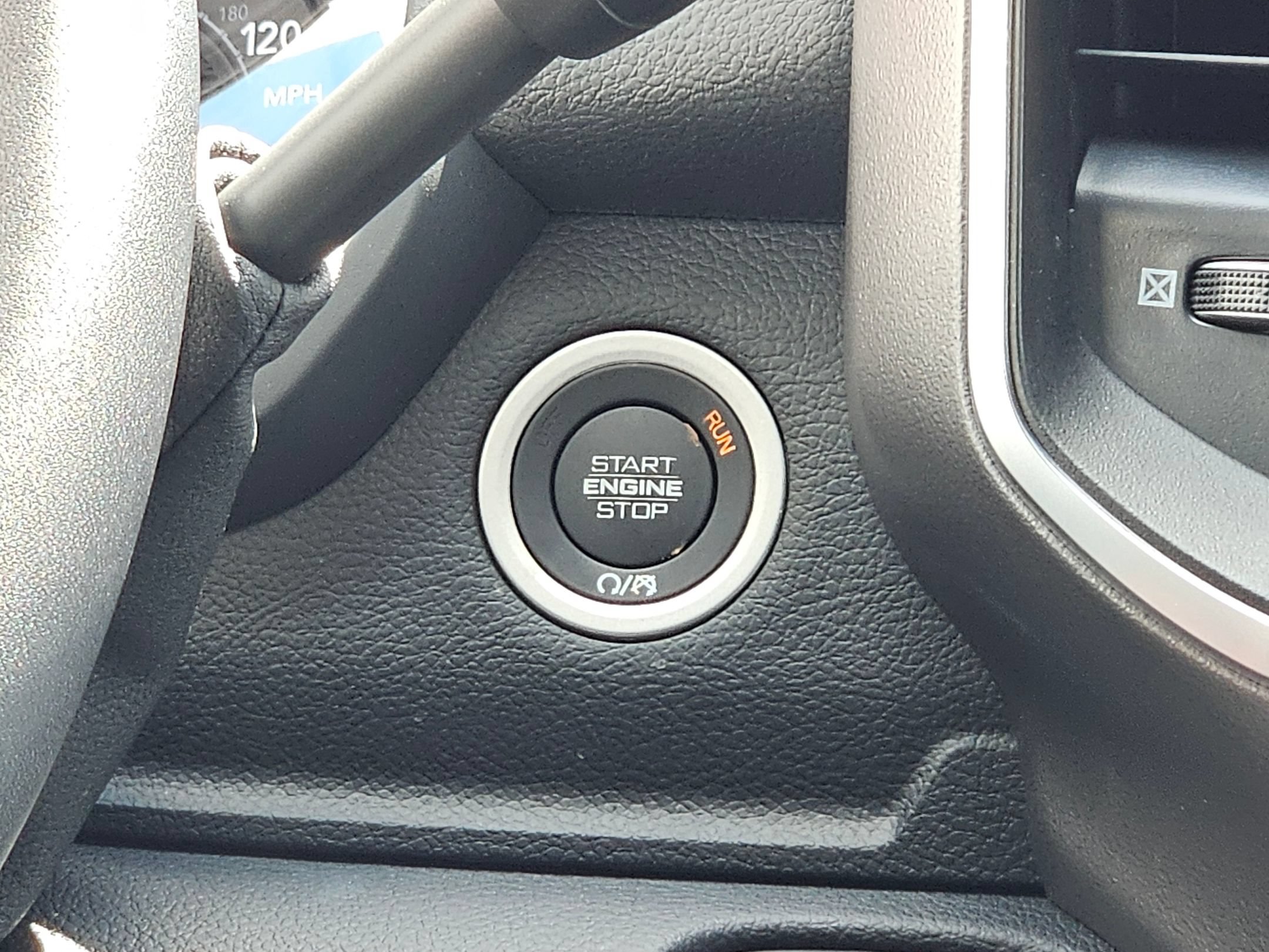 New 2026 RAM 2500 Big Horn AWD/4WD image 13