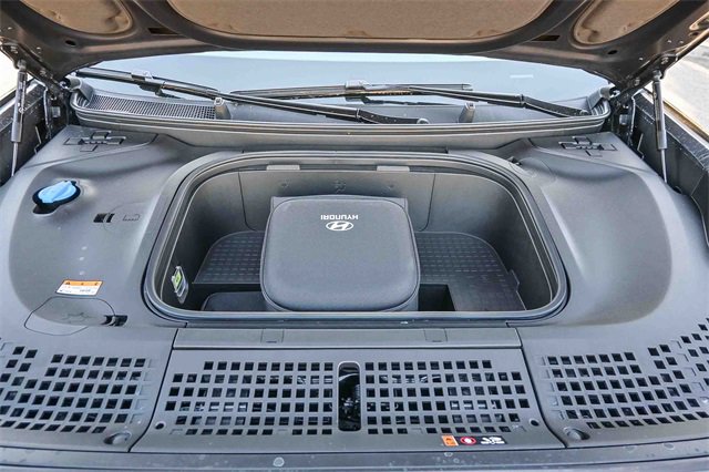 New 2026 Hyundai Ioniq 9 SEL image 29