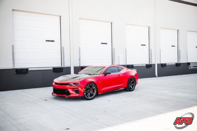 Used 2017 Chevrolet Camaro SS RWD image 40