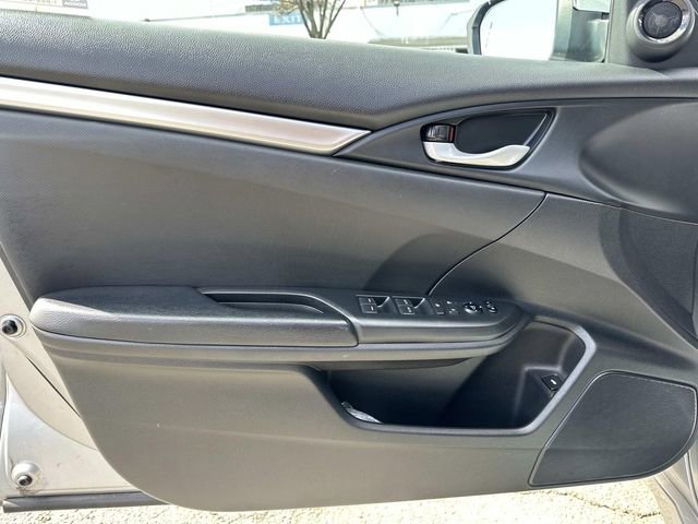 Used 2019 Honda Civic Sport image 14