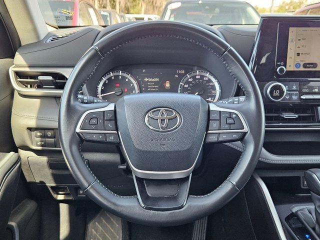 Used 2024 Toyota Highlander LE image 22