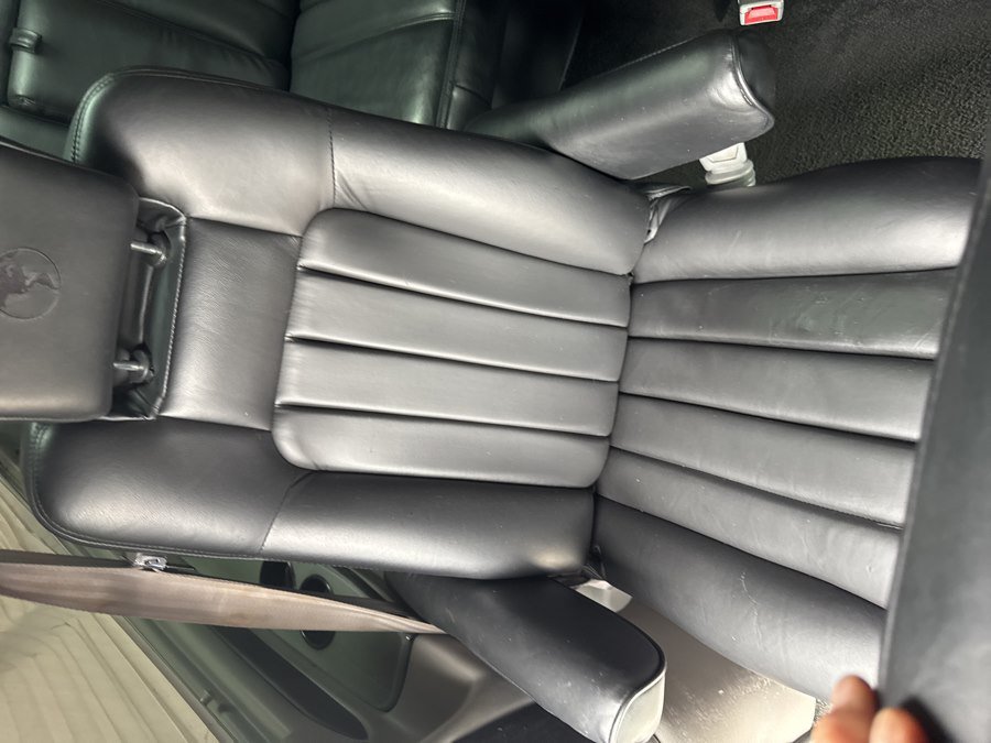 Used 2014 Chevrolet Express 2500 Extended RWD image 36