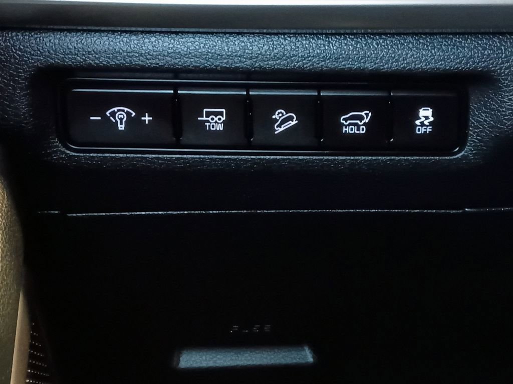 Used 2025 Kia Telluride AWD image 12