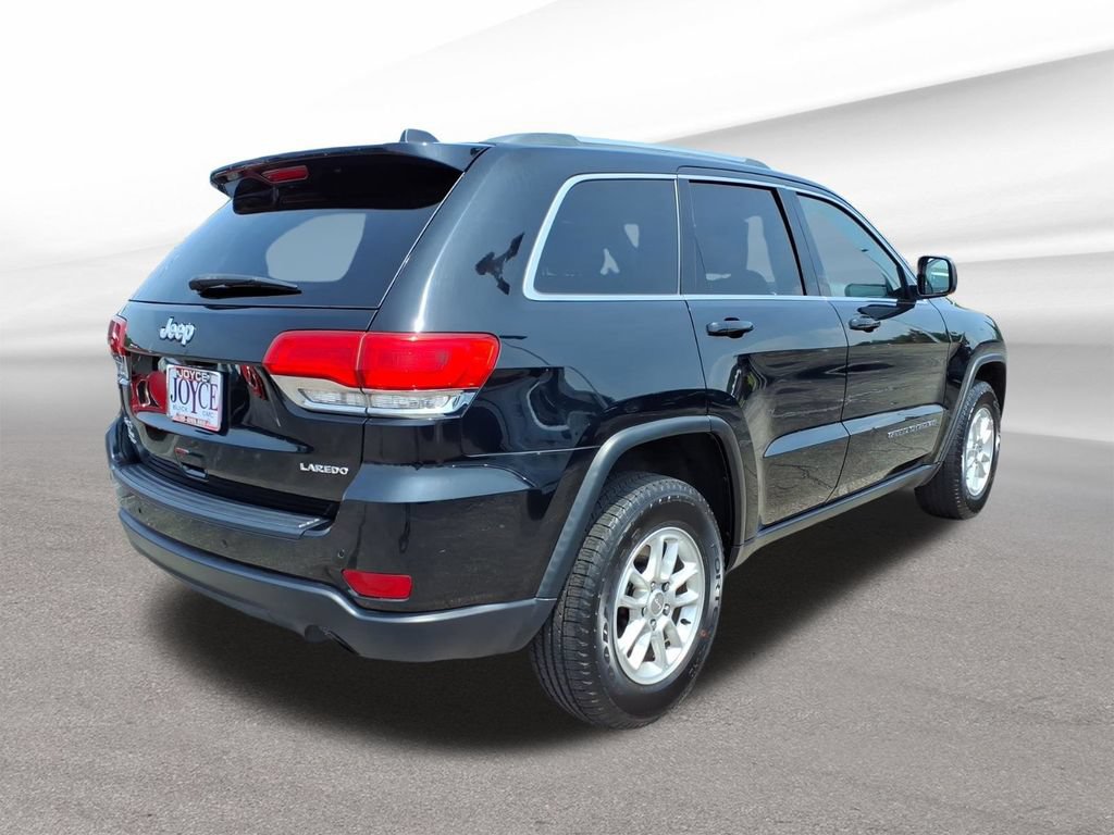 Used 2018 Jeep Grand Cherokee Laredo AWD/4WD image 5