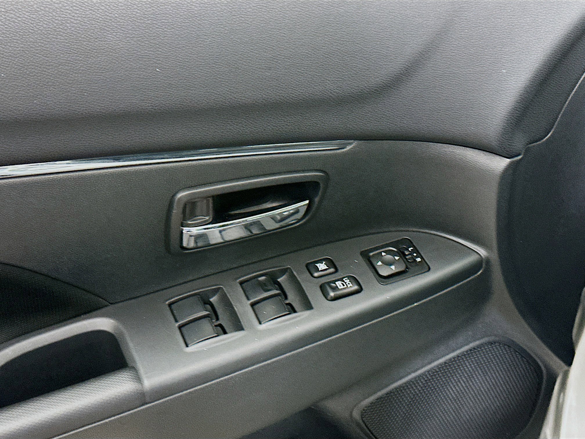 Used 2025 Mitsubishi Outlander Sport ES image 15