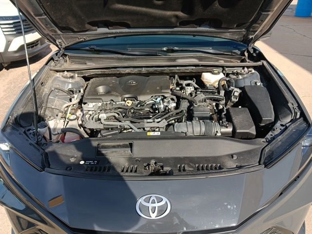 Used 2025 Toyota Camry LE image 33