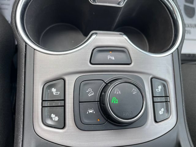 Used 2024 GMC Terrain AT4 w/ Tech Package AWD/4WD image 20
