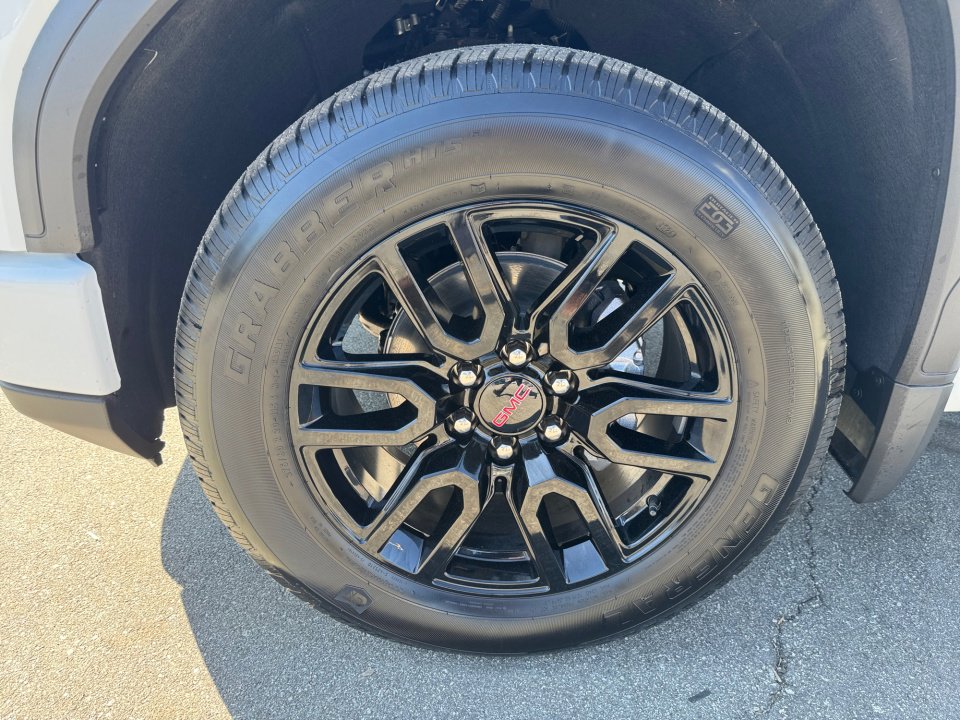 Certified 2025 GMC Sierra 1500 Pro w/ Graphite Edition image 31