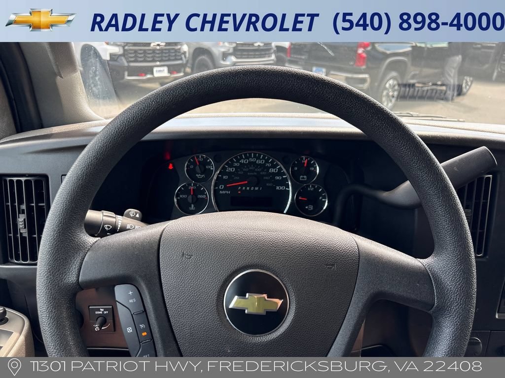 Certified 2025 Chevrolet Express 2500 w/ Driver Convenience Package RWD image 6