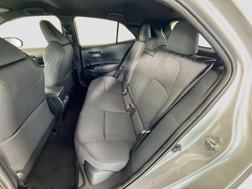 Used 2025 Toyota Corolla SE FWD image 21