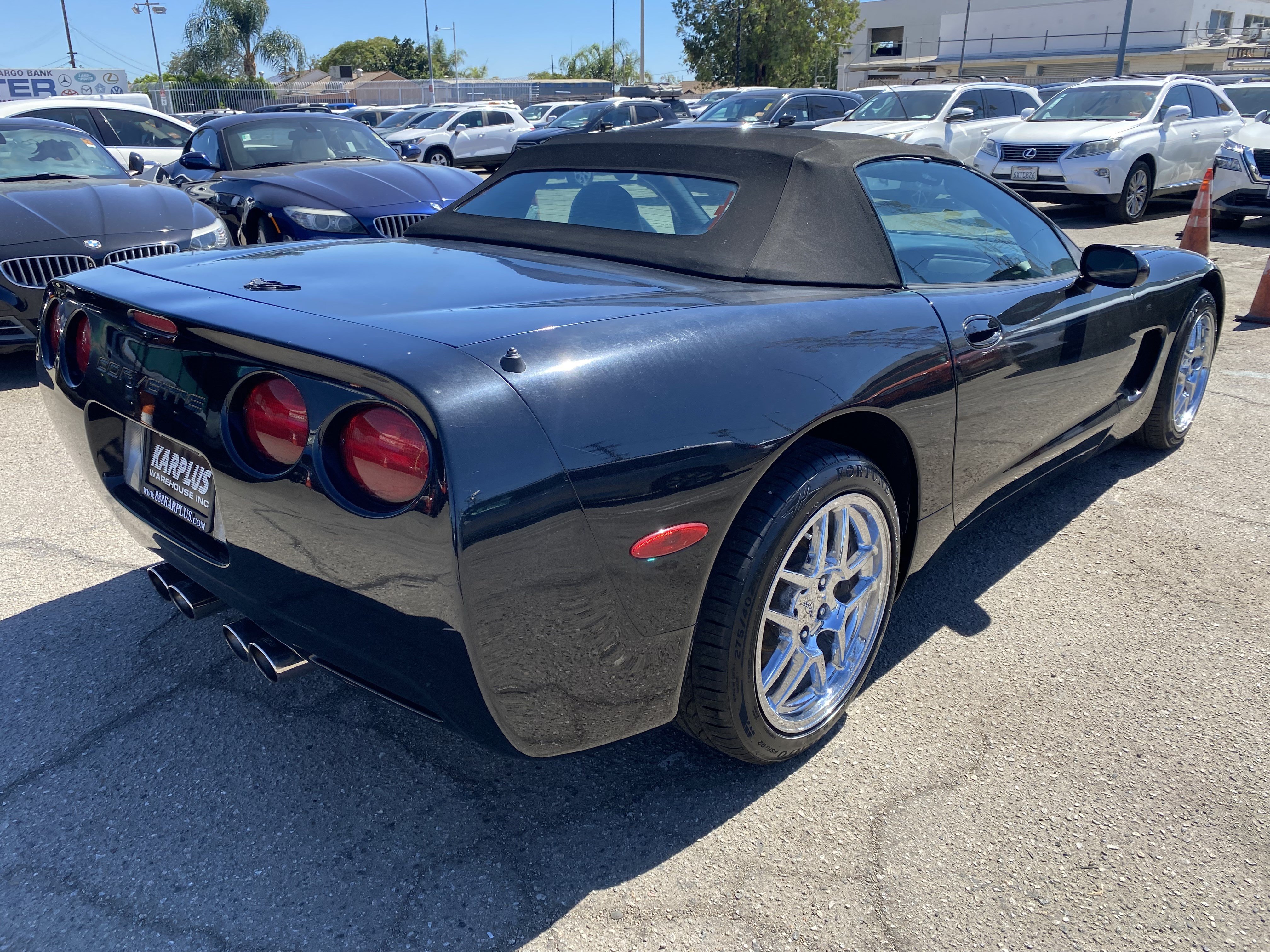 Used 2001 Chevrolet Corvette Convertible w/ Preferred Equipment Group2 RWD image 9
