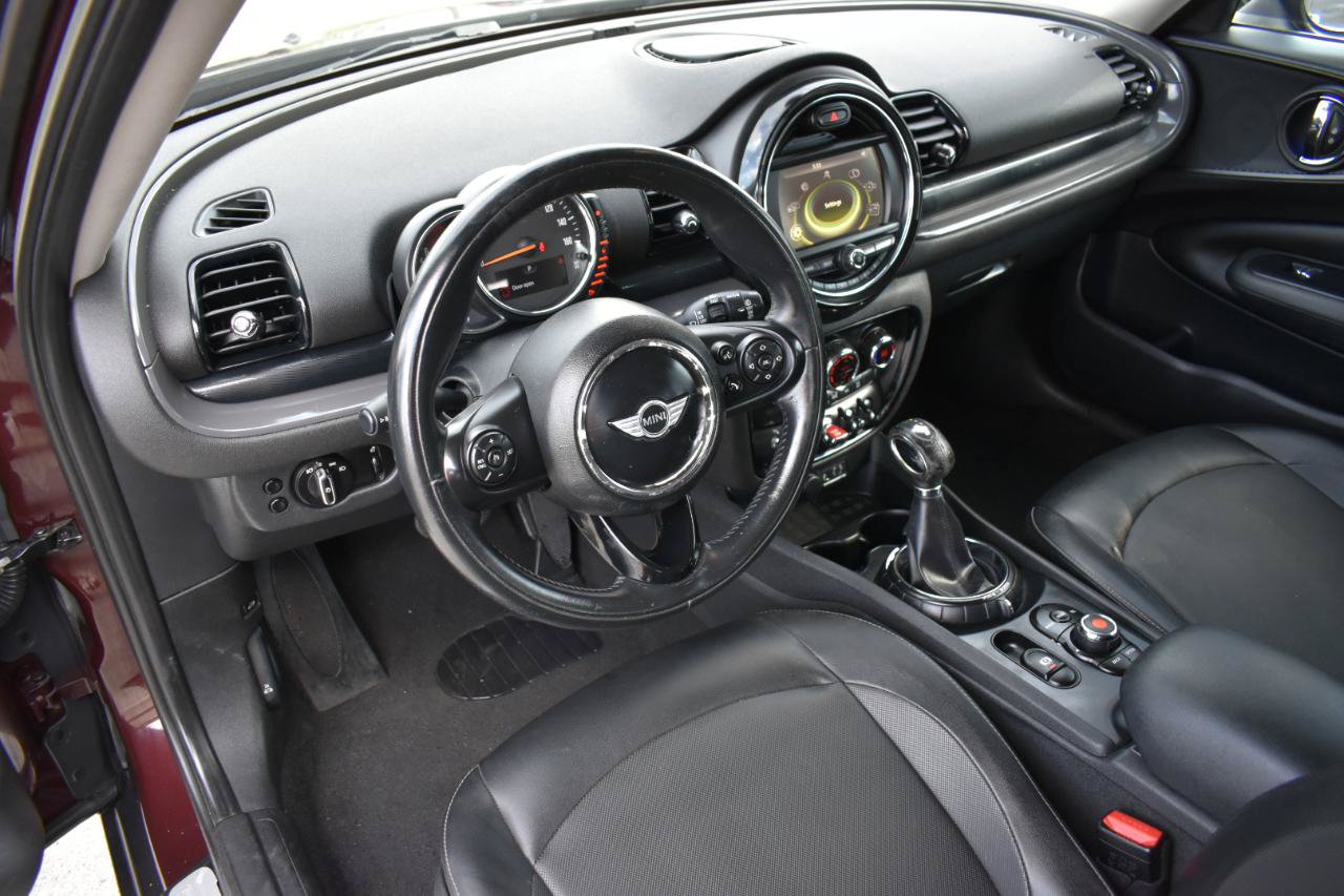 Used 2017 MINI Cooper Clubman FWD image 10