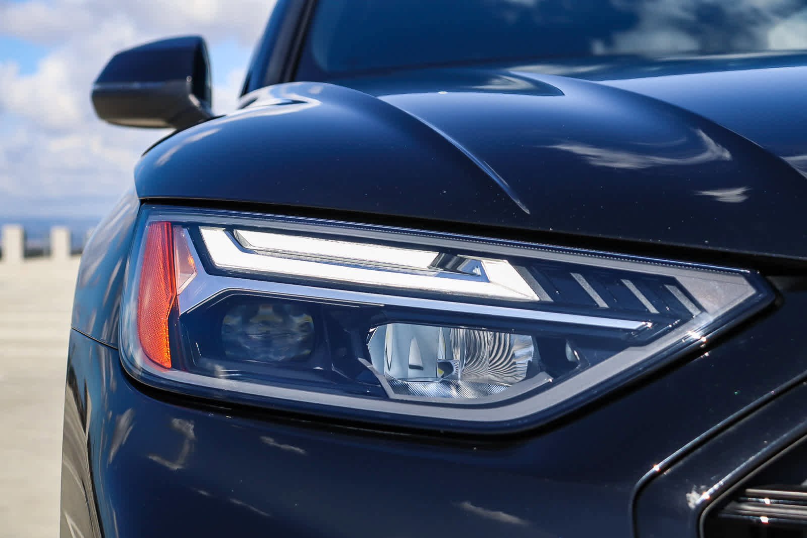 Used 2024 Audi SQ5 Premium Plus w/ Premium Plus Package image 9