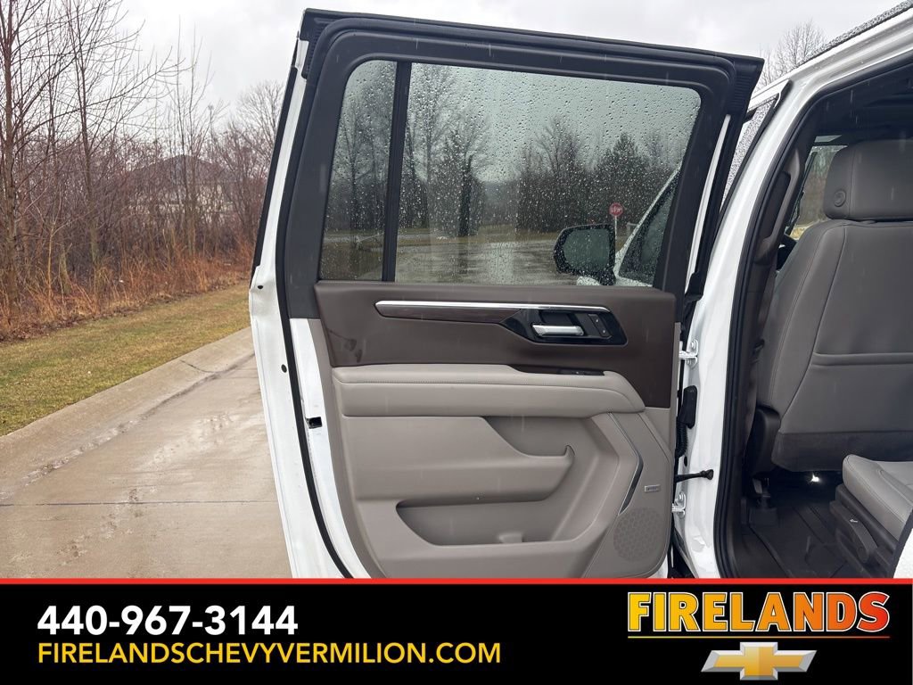 New 2026 Chevrolet Suburban Z71 w/ Comfort Package image 50