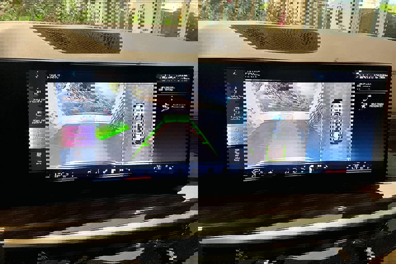 Used 2024 BMW X5 sDrive40i w/ Parking Assistance Package image 30