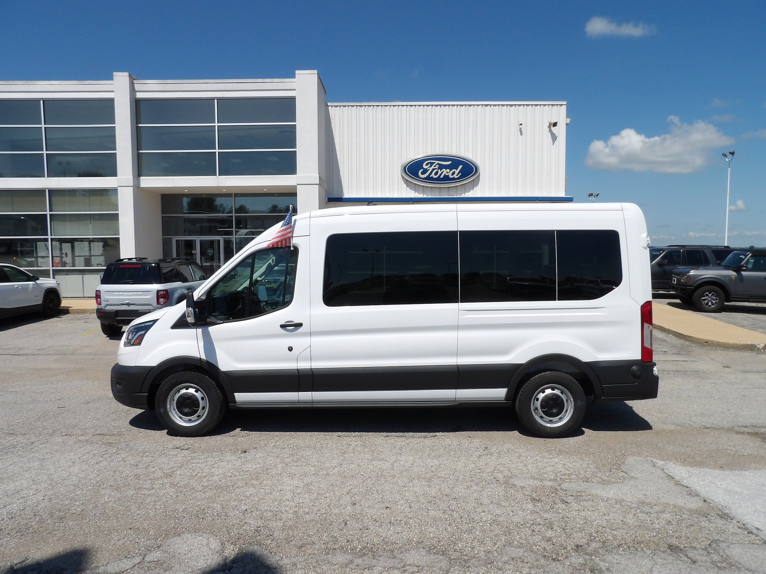 New 2025 Ford Transit 350 XL RWD image 1