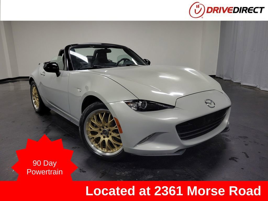 Used 2019 MAZDA MX-5 Miata Sport image 1