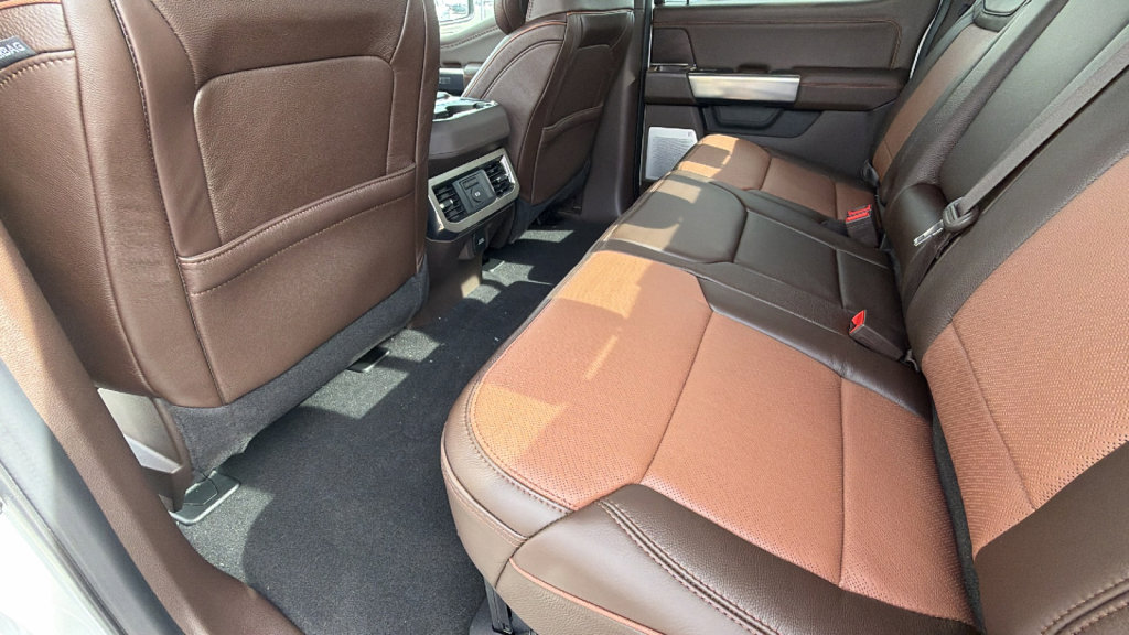 New 2026 Ford F250 4x4 Crew Cab Super Duty image 24
