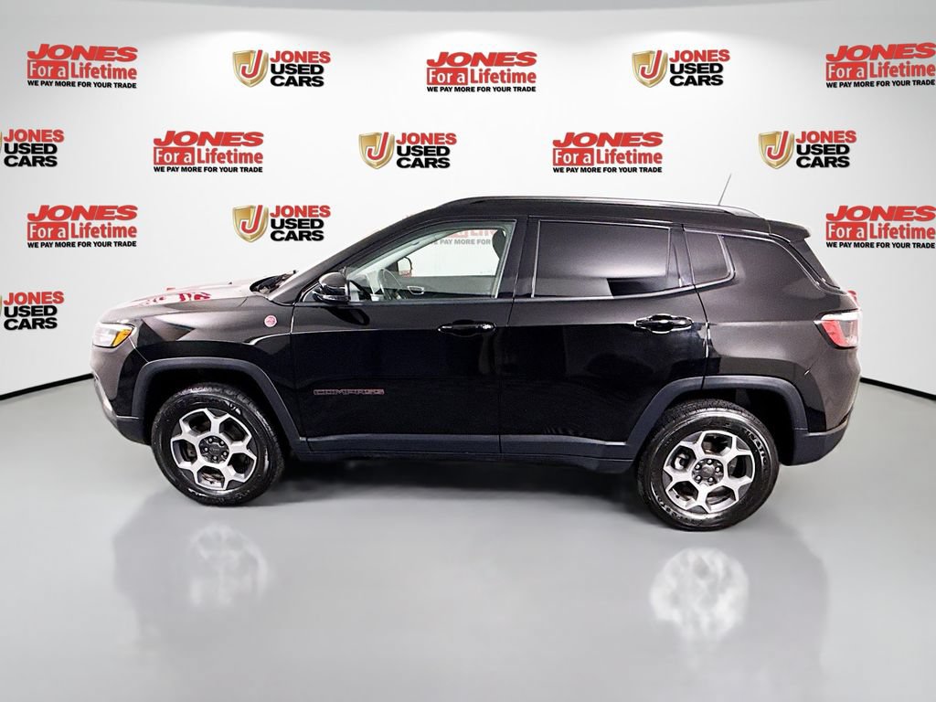 Used 2022 Jeep Compass Trailhawk w/ Trailhawk Convenience Group AWD/4WD image 13