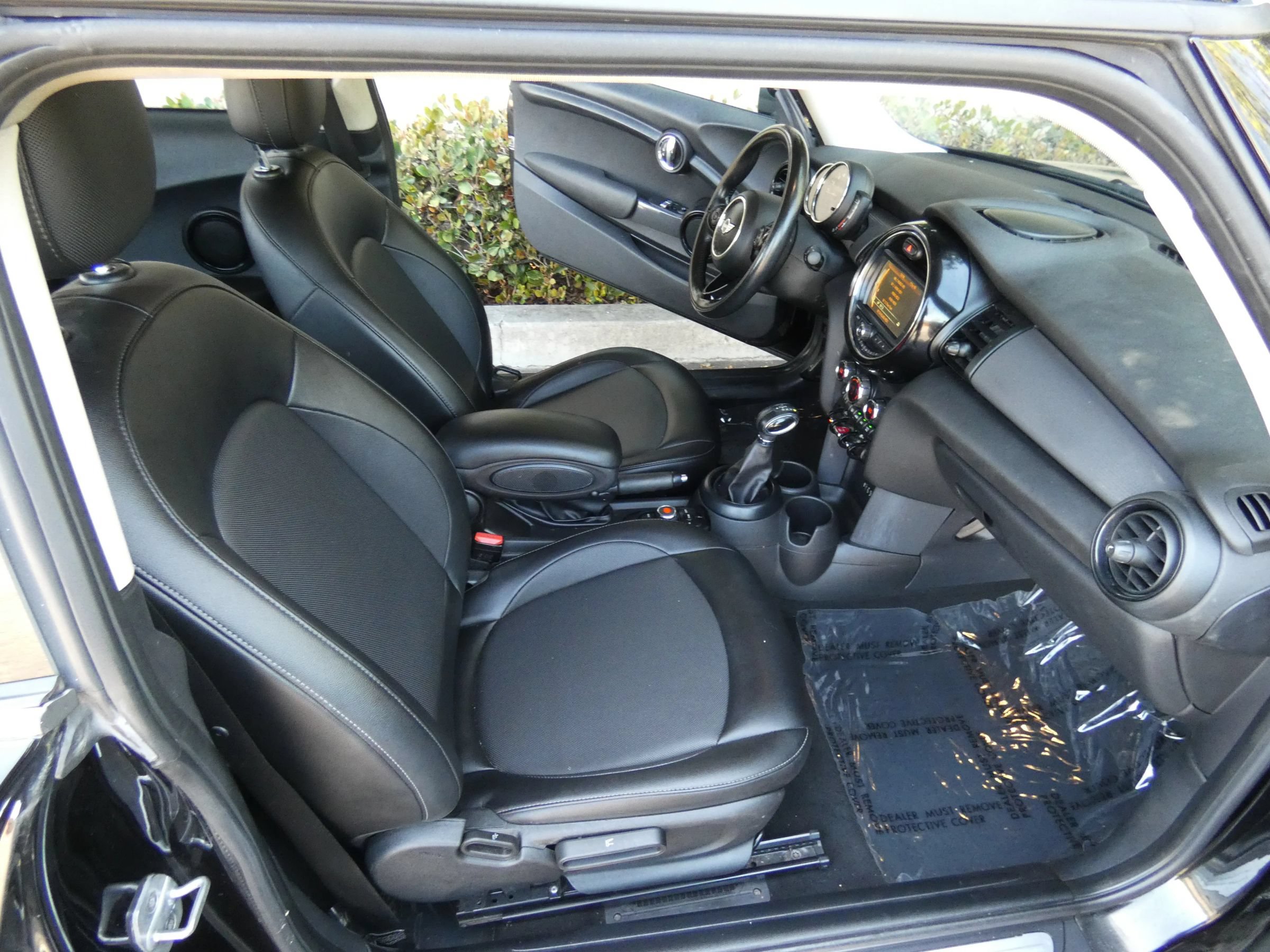 Used 2018 MINI Cooper 2-Door Hardtop FWD image 27