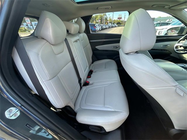 Certified 2022 Hyundai Tucson Limited image 17