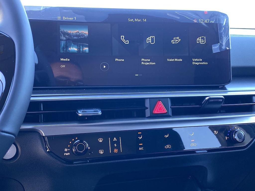 New 2026 Kia Sorento LX FWD image 16
