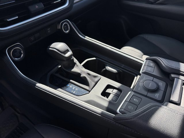 Used 2024 Toyota Grand Highlander Limited image 29