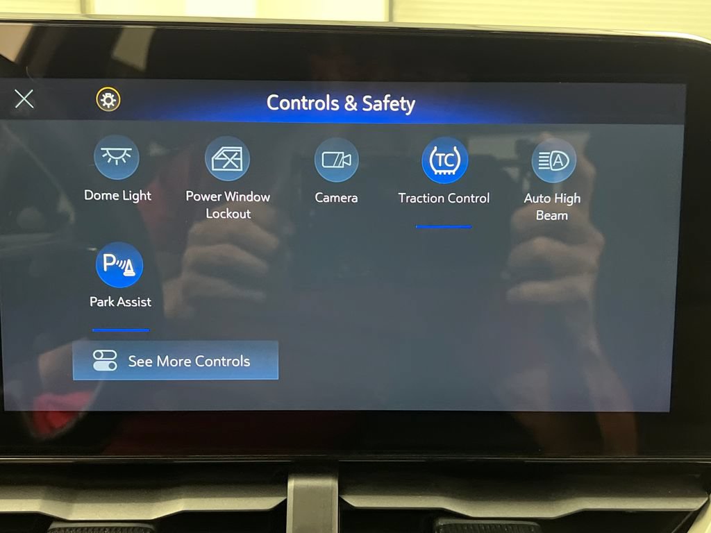 Used 2026 Chevrolet Equinox LT FWD image 60