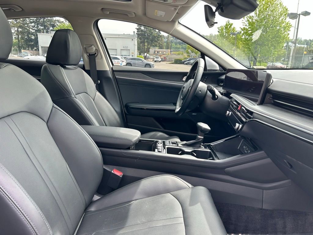 Used 2025 Kia K5 EX FWD image 16