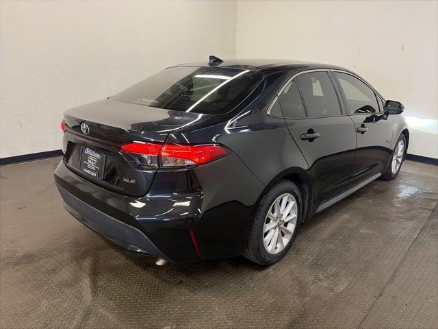 Used 2020 Toyota Corolla XLE FWD image 10