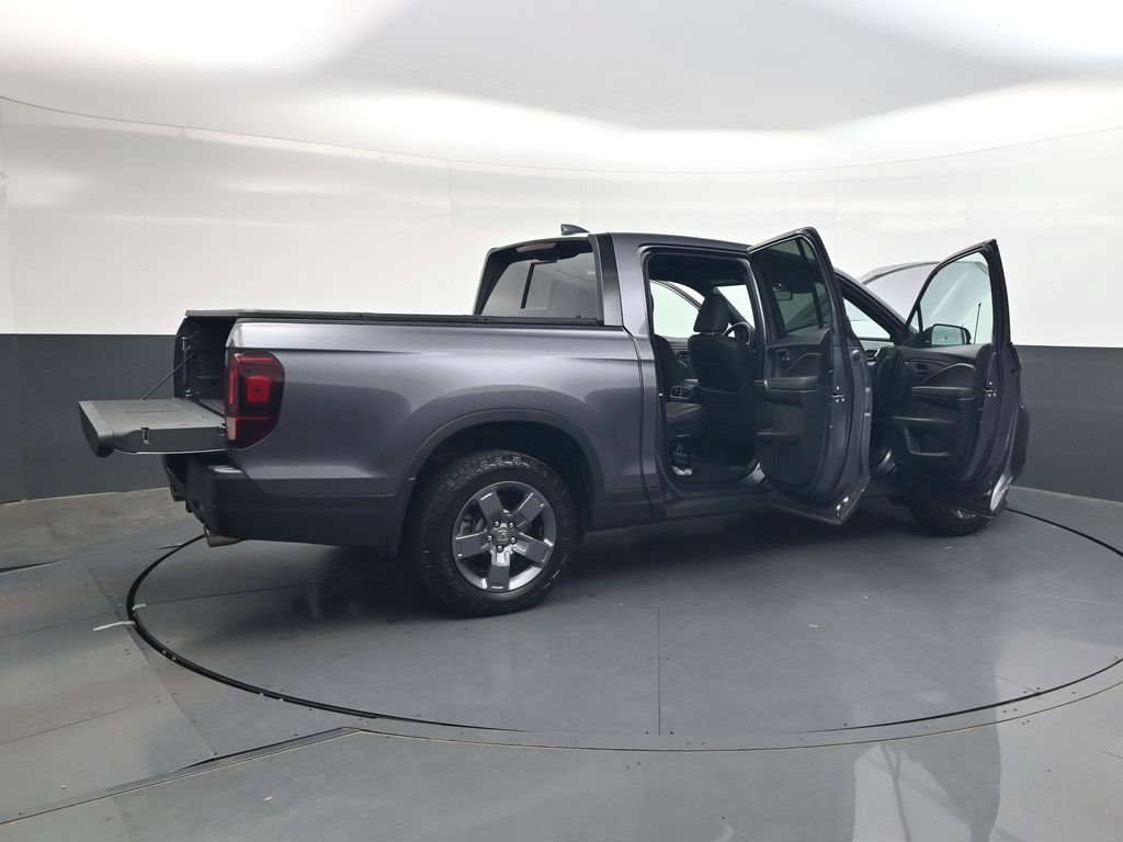 Certified 2025 Honda Ridgeline TrailSport image 50