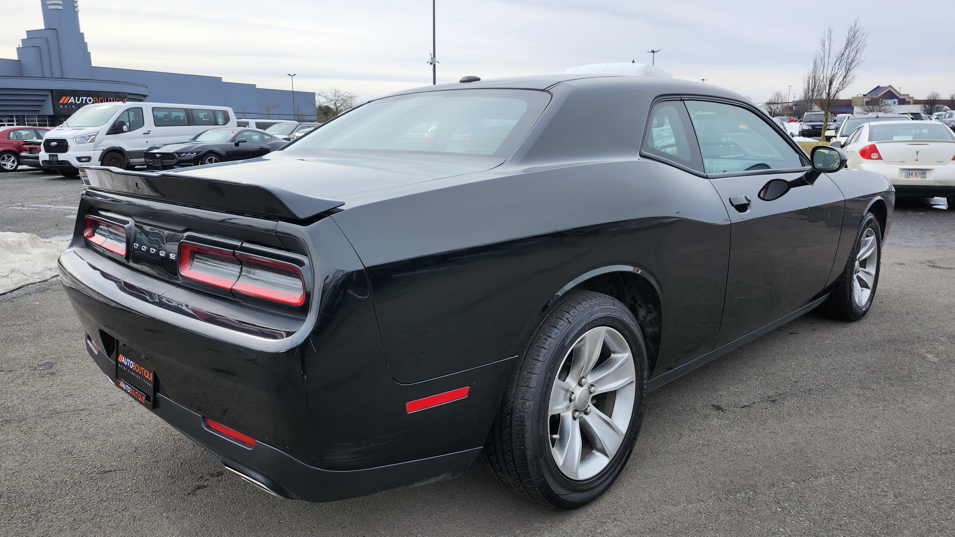 Used 2020 Dodge Challenger SXT image 16