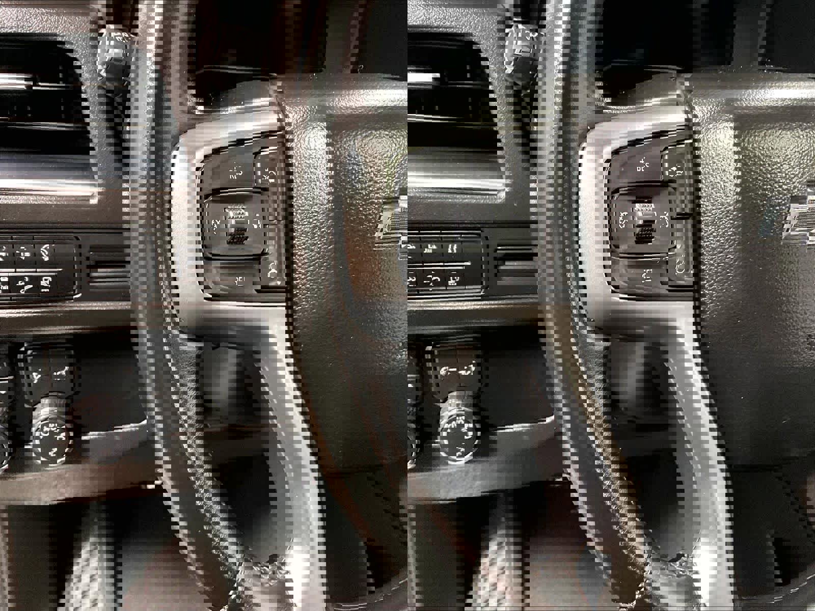 Used 2023 Chevrolet Tahoe Z71 w/ Luxury Package image 24