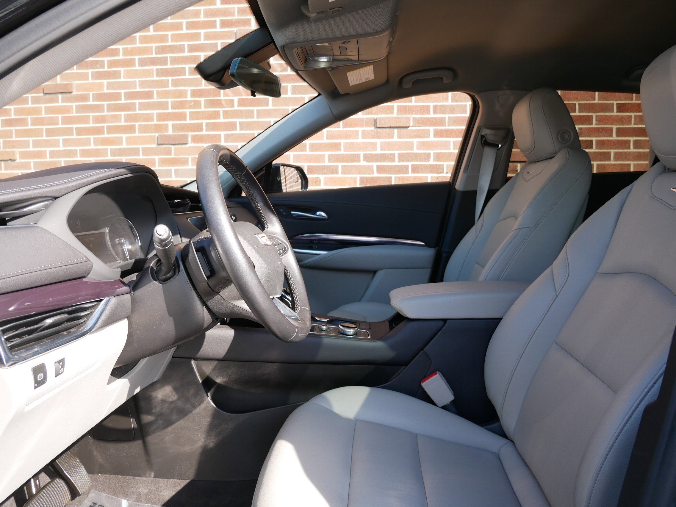 Certified 2022 Cadillac XT4 Luxury image 6