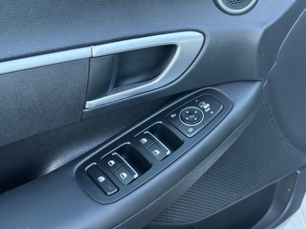 Used 2022 Hyundai Sonata SE image 22