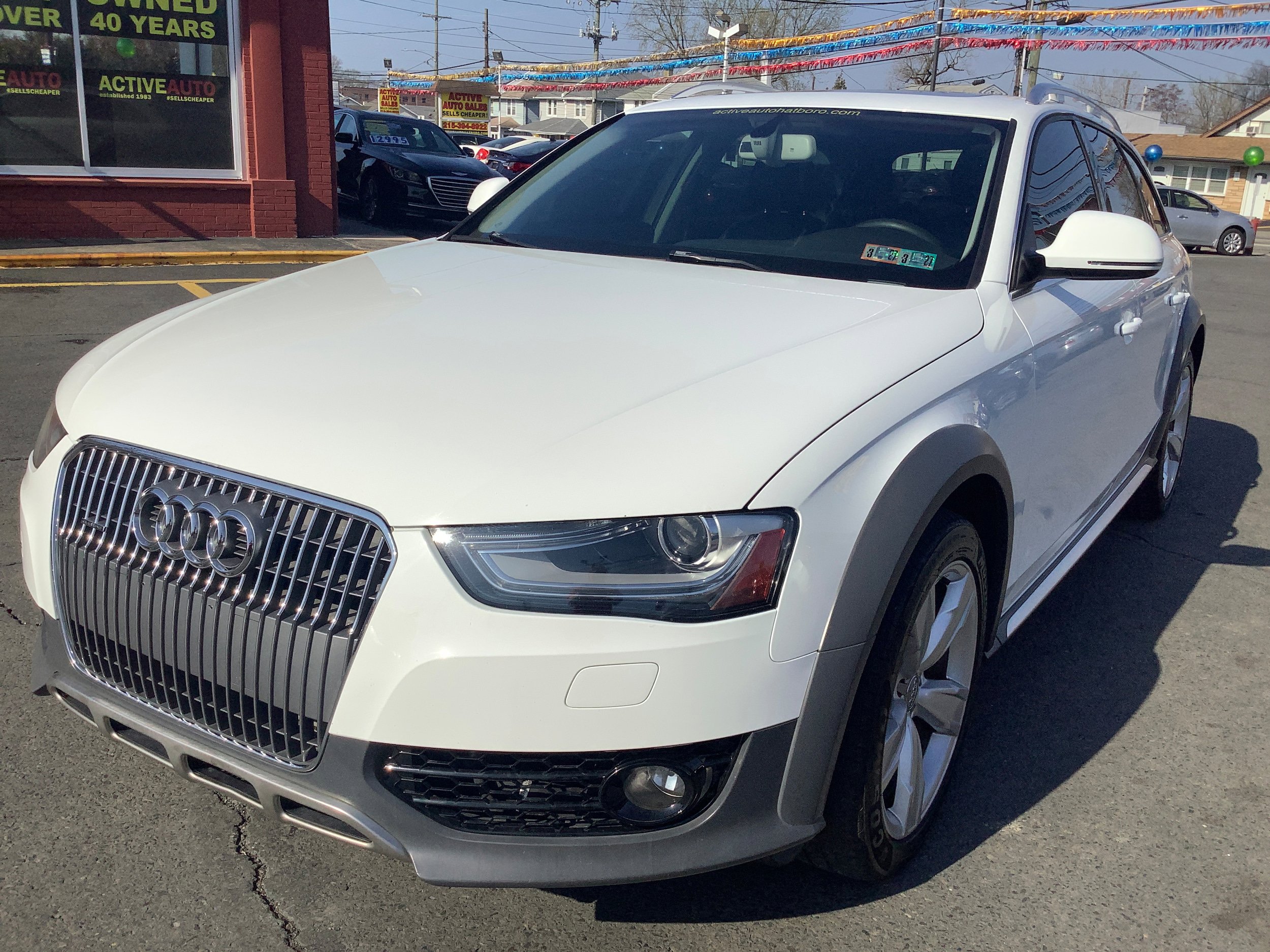 Used 2013 Audi A4 Premium Plus w/ Premium Plus Pkg image 3