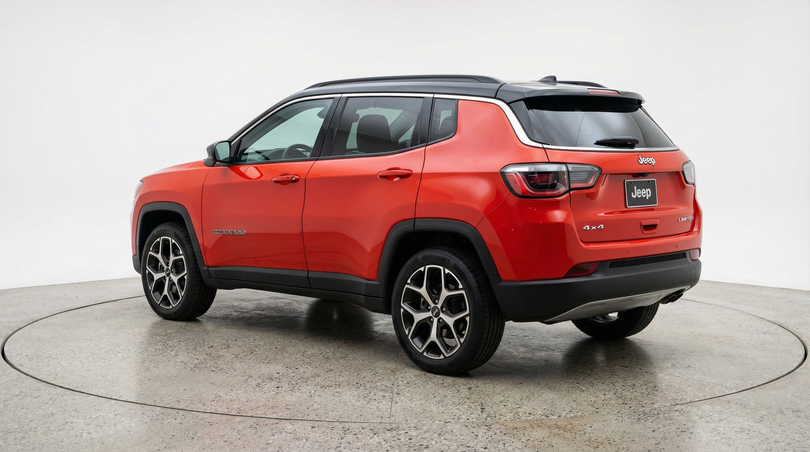 Used 2025 Jeep Compass Limited AWD/4WD image 6