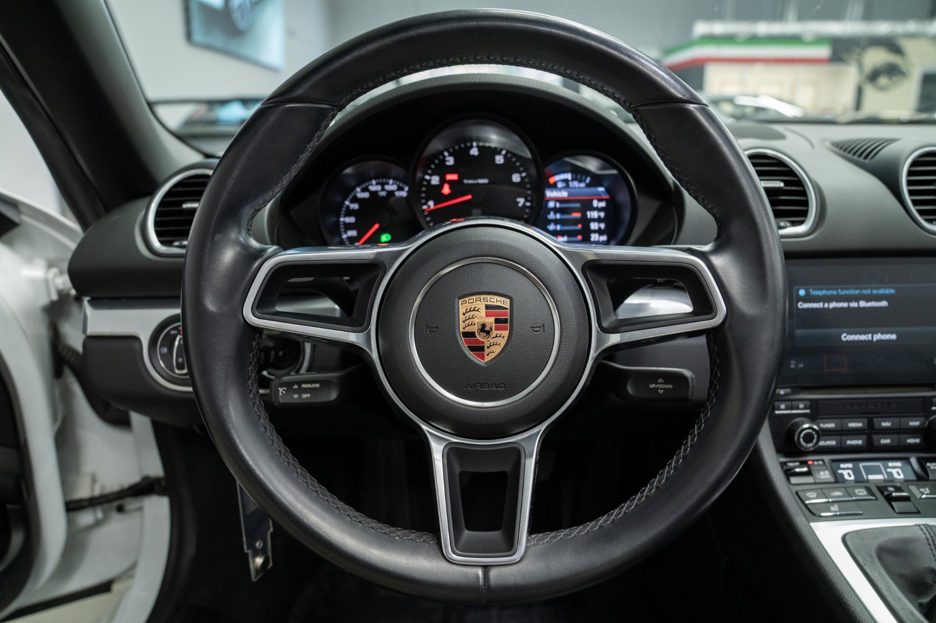 Used 2017 Porsche 718 Boxster image 14